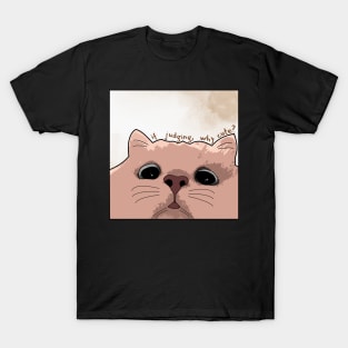 cute judging cat T-Shirt